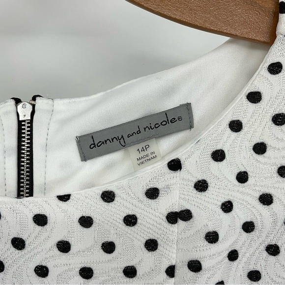 Danny & Nicole White‎ Dress with Black Polka Dots Size 14P NWT E10 - Picture 4 of 11